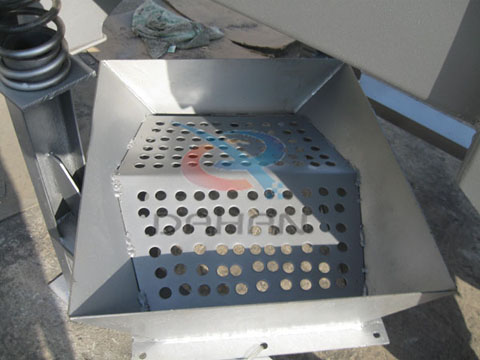 直線振動(dòng)篩分料器 直線振動(dòng)篩分料器